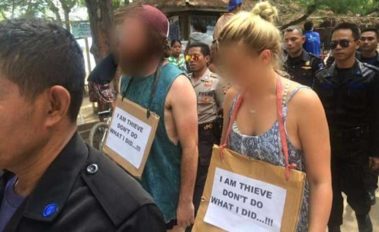 Recentemente, dois turistas tiveram que desfilar pelas ruas da ilha Gili T com cartazes dizendo: "Sou ladrão. Não faça o que eu fiz..!"; A foto foi divulgada na página da ilha indonésia no Facebook