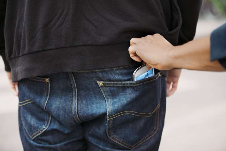 Confira dicas para proteger seus dados pessoais em caso de roubo ou perda do smartphone