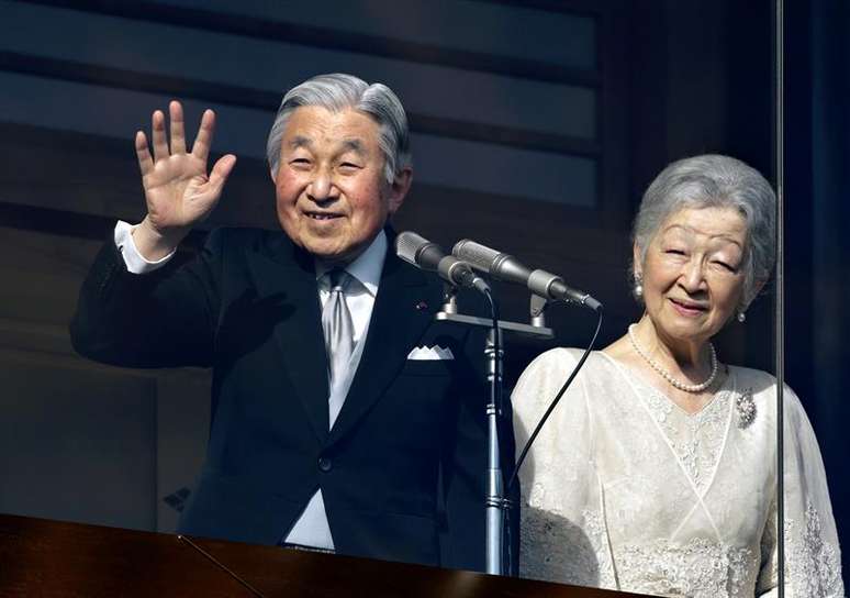 Segundo as pesquisas, quase 90% dos japoneses apoia a ideia de que Akihito possa abdicar.