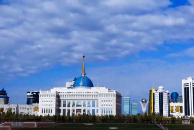 O pal&aacute;cio presidencial do Cazaquist&atilde;o, na capital Astana, &eacute; ocupado desde 1997 por Nursultan Nazarbayev