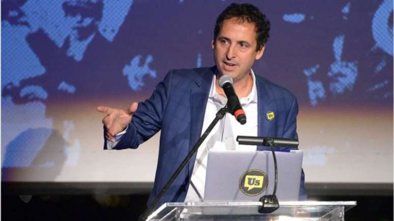 'Na pr&aacute;tica, a corrup&ccedil;&atilde;o pol&iacute;tica &eacute; legal nos Estados Unidos', afirma Josh Silver, do movimento Represent Us