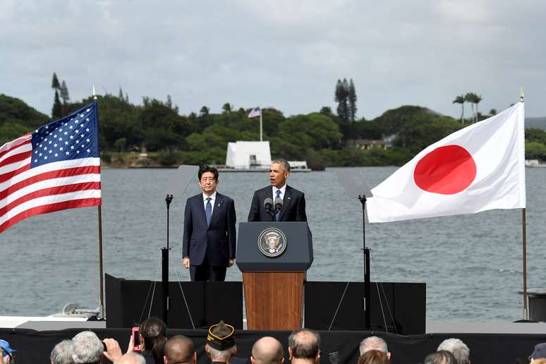 Barack Obama, presidente dos Estados Unidos, e Shinzo Abe, primeiro-ministro do Japão. 