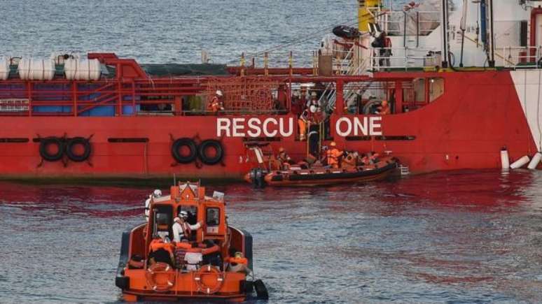 Atualmente, os trabalhos de resgate no mar são coordenados pela Guarda Costeira da Itália 