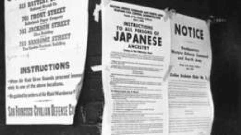 Ordens de exclus&atilde;o distribu&iacute;das na Calif&oacute;rnia, dirigindo a remo&ccedil;&atilde;o das pessoas de ascend&ecirc;ncia japonesa