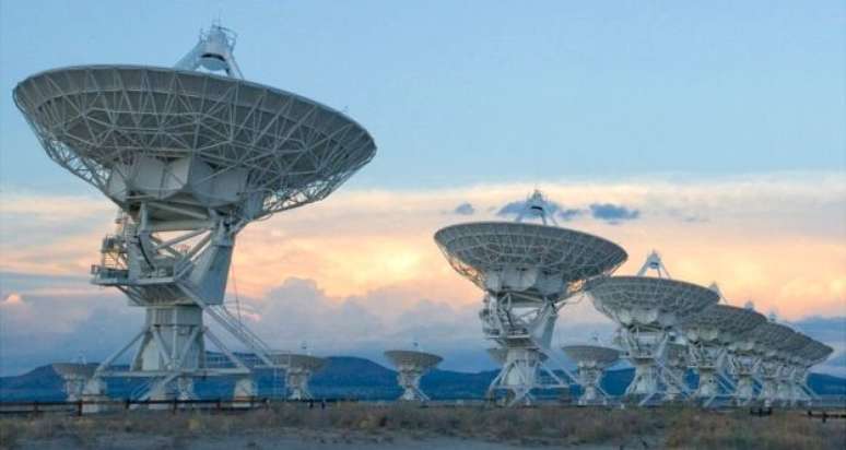 Observatório VLA no Estado americano do Novo México permitiu identificar as ondas de rádio em alta resolução 