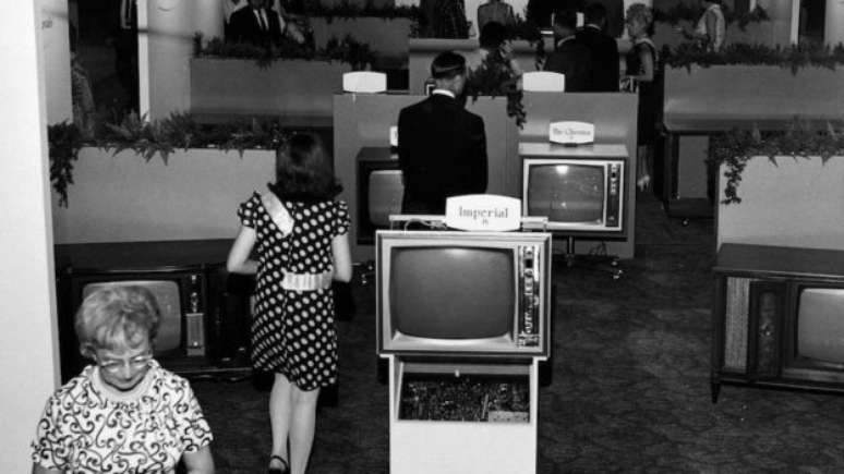 A CES abriu suas portas pela primeira vez há 50 anos com a TV preta e branca como sua grande estrela 