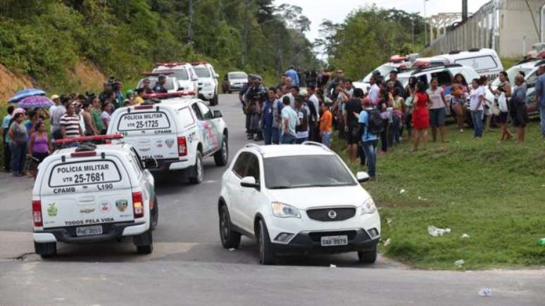 Familiares de presos ainda não têm confirmações de quem são todas as vítimas da matança em Manaus 