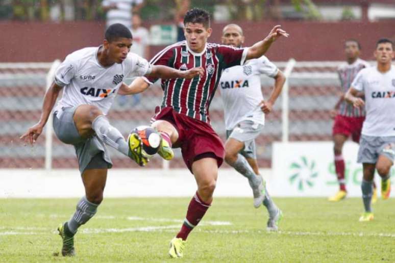 Fluminense venceu o Figueirense nesta quarta-feira e avançou na Copinha (Foto: Marco Galvão)