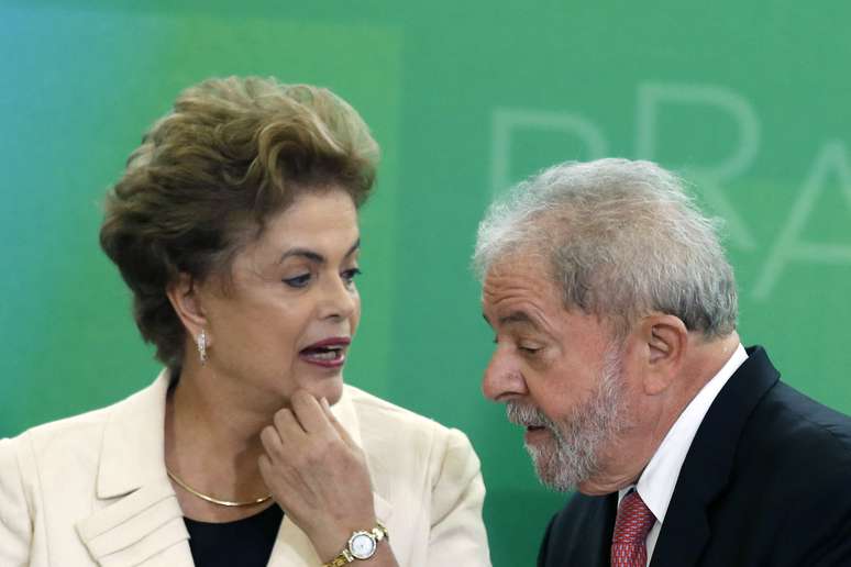 Os ex-presidentes Dilma Rousseff e Lula