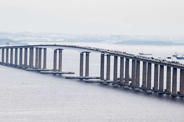 Vista da ponte Rio-Niterói