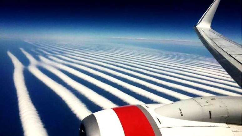 A foto foi tirada durante um voo de Perth a Adelaide