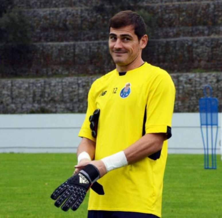 Casillas chegou ao Porto na temporada 2015/16 (Foto: Reprodução/Instagram)