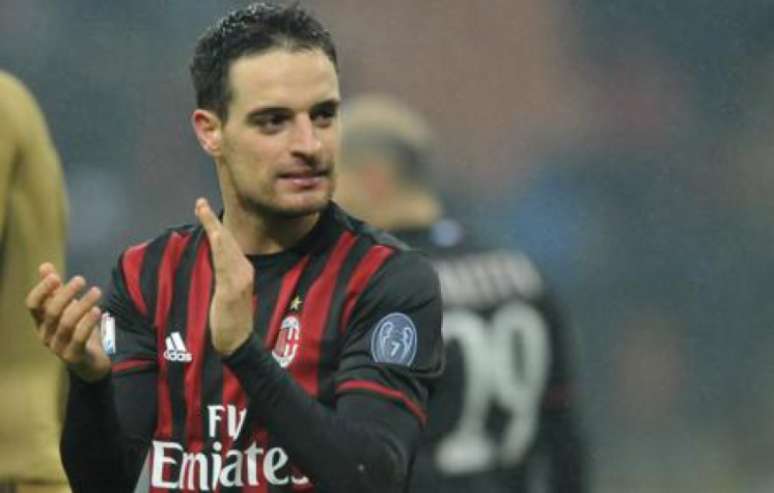 Bonaventura está no Milan desde 2014 (Foto: Filippo Monteforte / AFP)