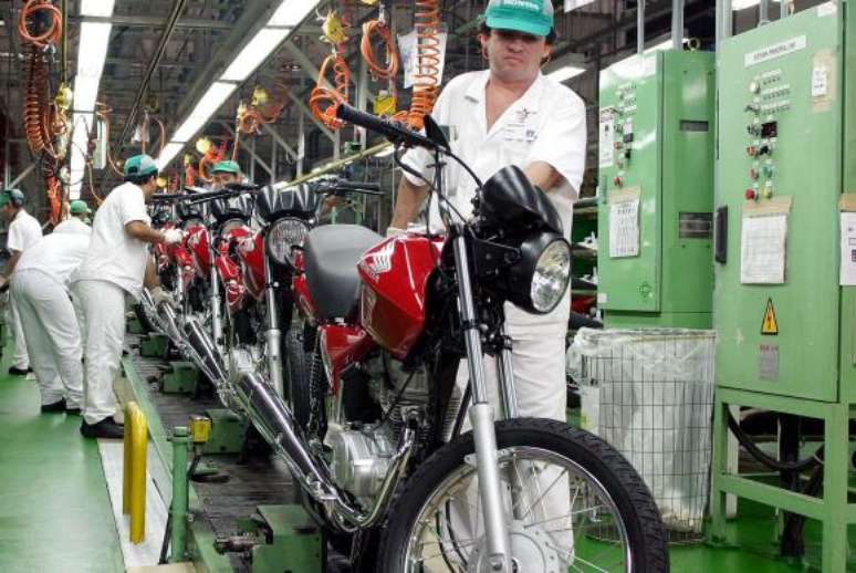 Associação registrou queda na venda de motos no Brasil em 2016.