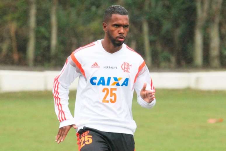 Luiz Antonio vai atuar pela Chapecoense em 2017 (Foto: Gilvan de Souza / Flamengo)