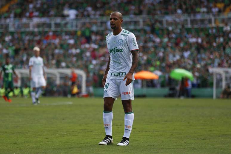 Felipe Melo fez sua estreia com a camisa do Palmeiras