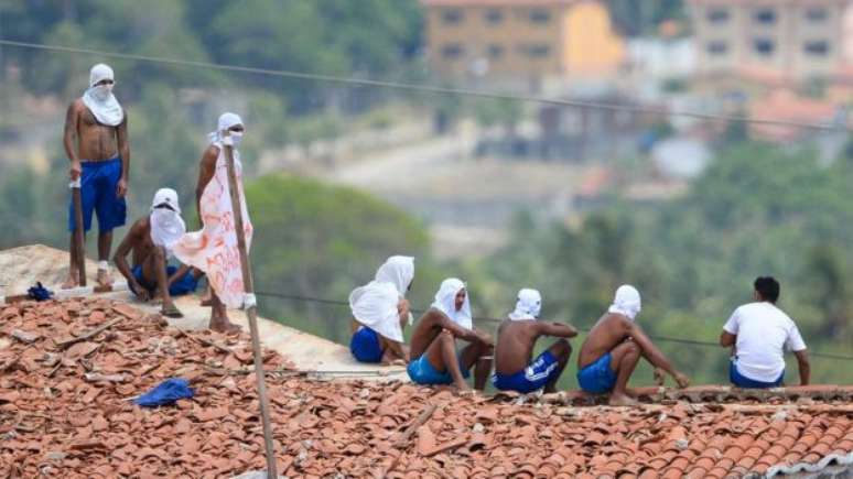 Membro do Fórum Brasileiro de Segurança Pública, Mingardi afirma que &#039;o Estado nunca controlou as prisões brasileiras&#039; 