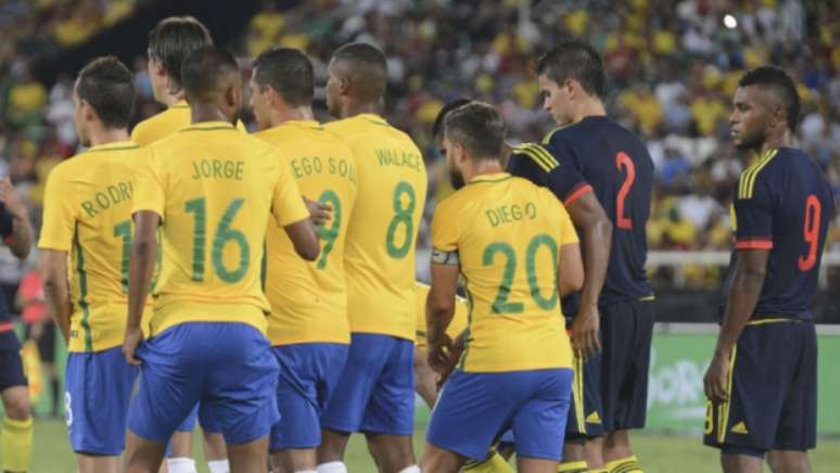 Brasil x Colômbia, no Estádio Nilton Santos, não foi bom para o torcedor (Armando Paiva/AGIF)