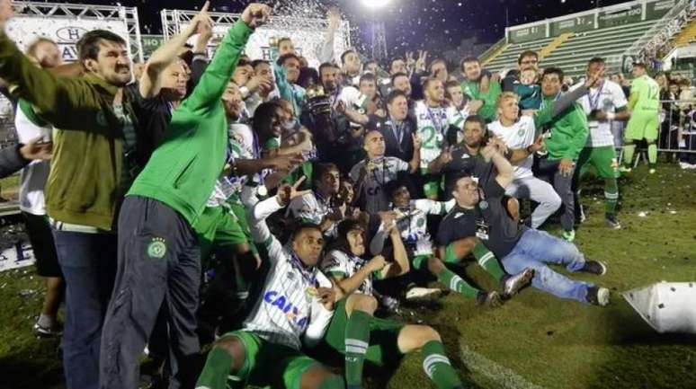 A Chape conquistou o Campeonato Catarinense de 2016 após empate em casa com o Joinville (Divulgação)