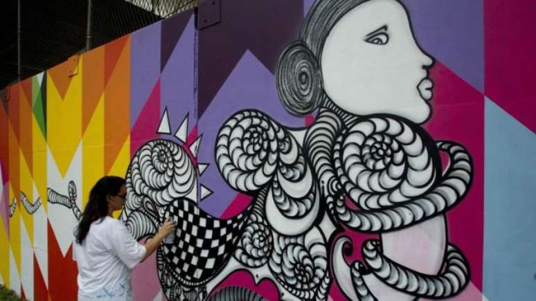 Para Bárbara Goys, criadora de um dos painéis apagados na ação da prefeitura, é preciso valorizar a importância do grafite no desenvolvimento turístico da cidade