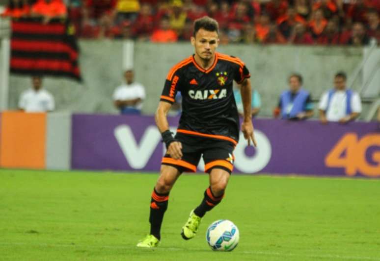 Renê chamou atenção com boas atuações pelo Sport (Carlos Ezequiel Vannoni/Sport)