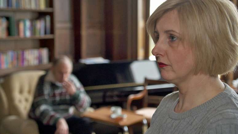 Diretora do centro disse que Roger era uma 'tela em branco', e que seria triste se ele fosse identificado e deixasse o local: 'Ser&aacute; devastador, porque ele &eacute; o 'nosso Roger''