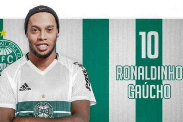 Ronaldinho Gaúcho em montagem da torcida do Coritiba