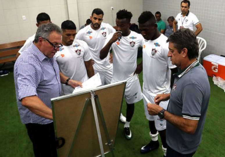 Abel repetiu grande maioria dos jogadores titulares em todos jogos da temporada (Foto: Nelson Perez/Fluminense FC)