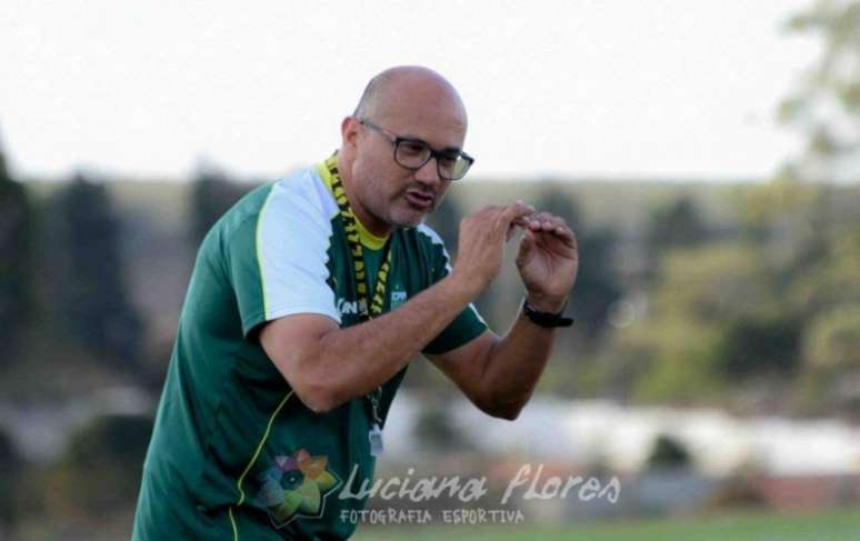 Técnico do Vitória da Conquista confia na classificação na Copa do Brasil (Foto:  Luciana Flores / Divulgação / Vitória da Conquista)