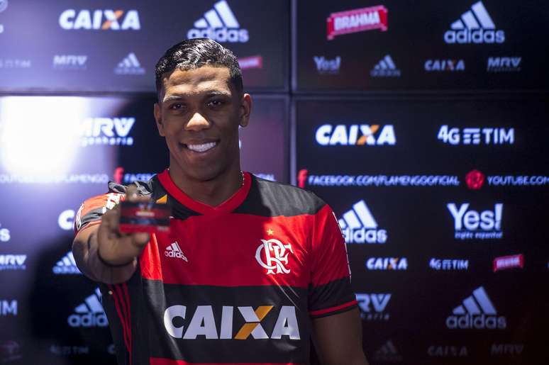 Flamengo – Berrio (A) - colombiano
