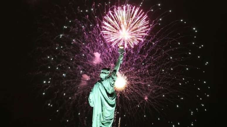 Monumento &eacute; um s&iacute;mbolo da toler&acirc;ncia e solidariedade para americanos