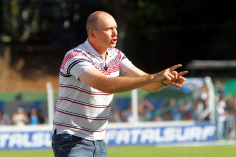 Gilmar Dal Pozzo fez boa campanha, mas não resistiu à eliminação na Copa do Brasil (Foto: Lucas Uebel/TRATO.TXT)