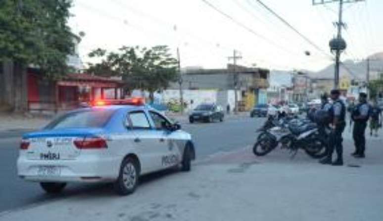 Moradores do Alemão acusam PM de ocupar casas para usar como base de observação de traficantes (Arquivo/Tomaz Silva/Agência Brasil)