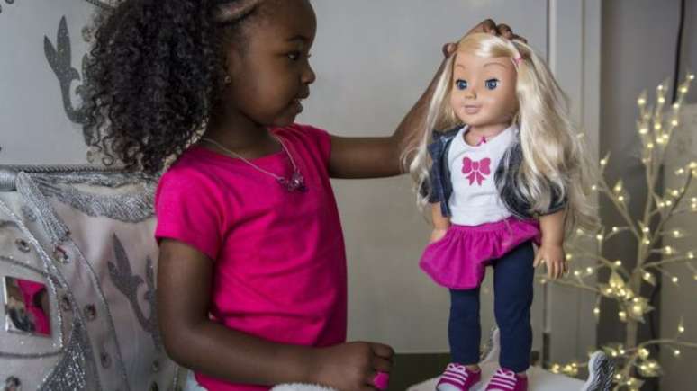 Segundo especialistas, é possível hackear a boneca Minha Amiga Cayla
