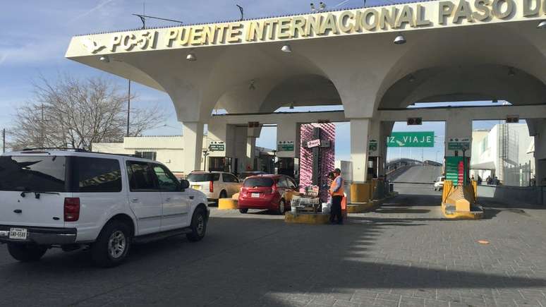 O fluxo de viajantes de Ciudad Juárez para El Paso caiu com a desvalorização do peso