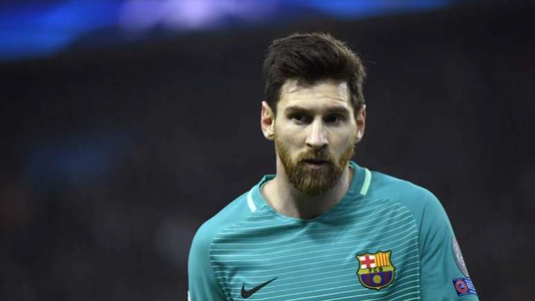 Messi é a principal esperança do Barça neste domingo (Foto: Lionel BONAVENTURE / AFP)