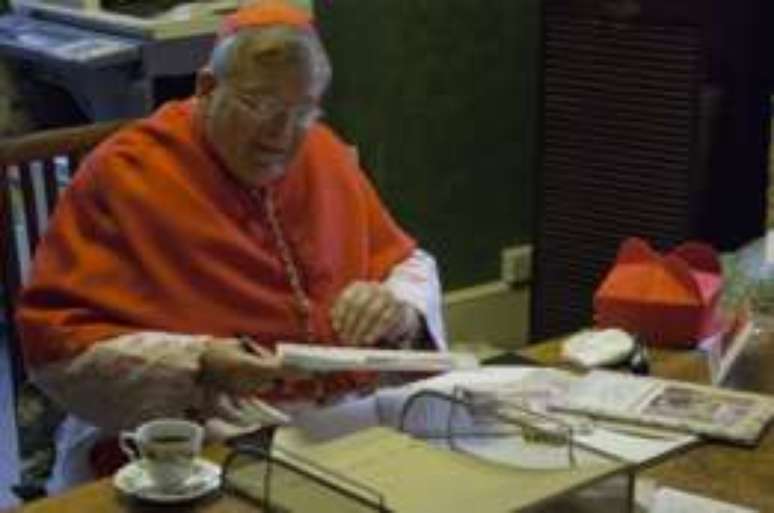 O cardeal Burke vem criticando abertamente as mudanças promovidas por Francisco