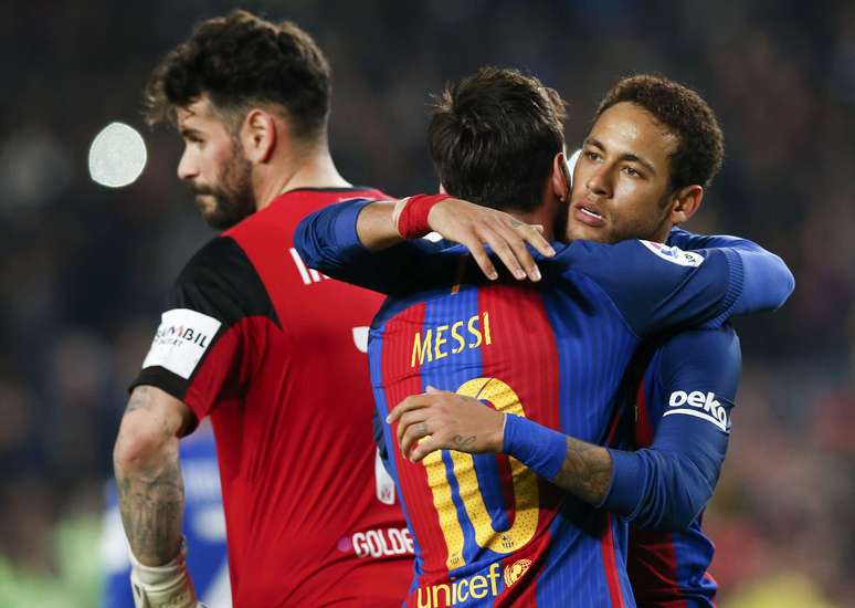 Neymar quer jogar com Messi de novo; mas agora quem escolhe o lugar é ele