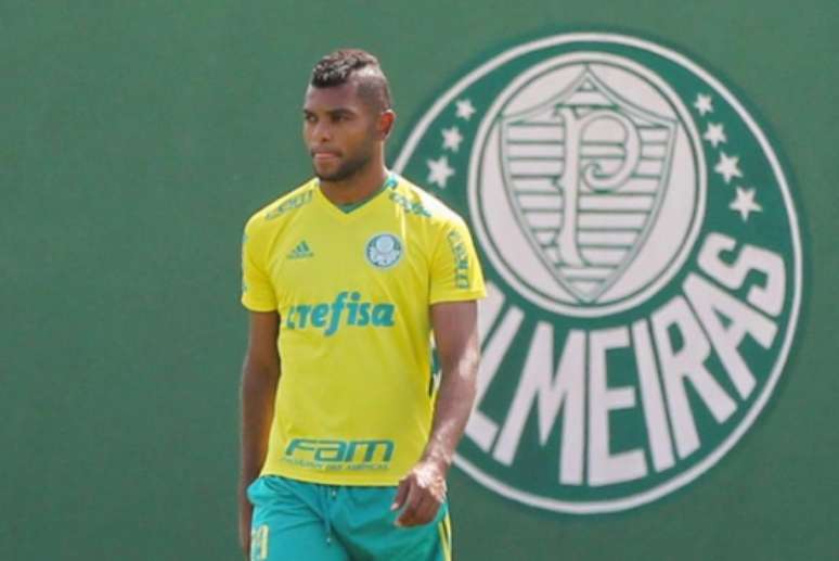 Borja tem treinado com os companheiros, mas ainda não está 100%(Foto: Jales Valquer/Fotoarena/Lancepress!)