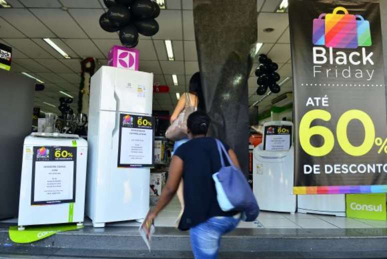 São Paulo - Confiança dos comerciantes na economia cresceu em fevereiro, mas empresários ainda estão cautelosos (Arquivo/Rovena Rosa/Agência Brasil)