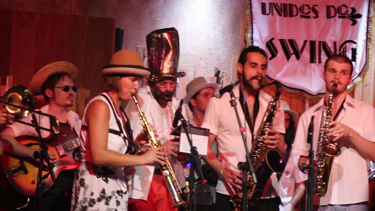 Unidos do Swing no Jazz nos Fundos