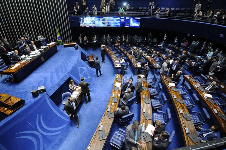 Plenário do Senado Federal durante sessão deliberativa extraordinária para votar indicação de Alexandre de Moraes para ser ministro do Supremo Tribunal Federal (STF).