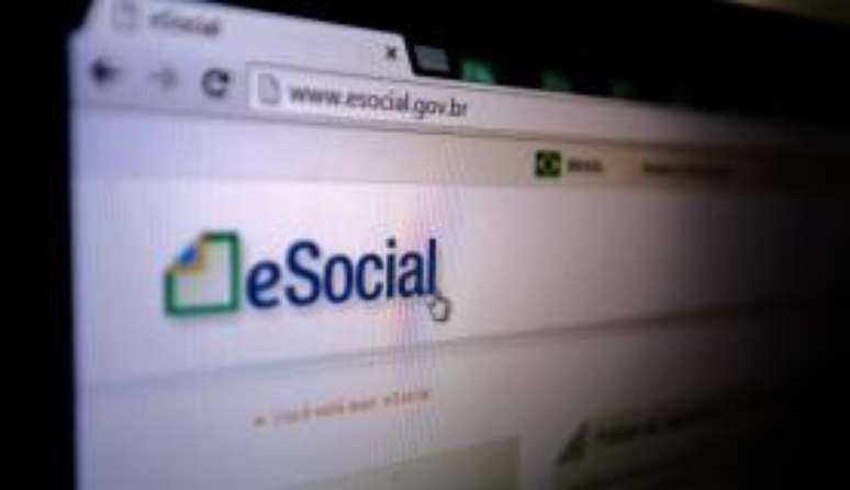 eSocial unifica o envio de informações do empregador sobre o empregado