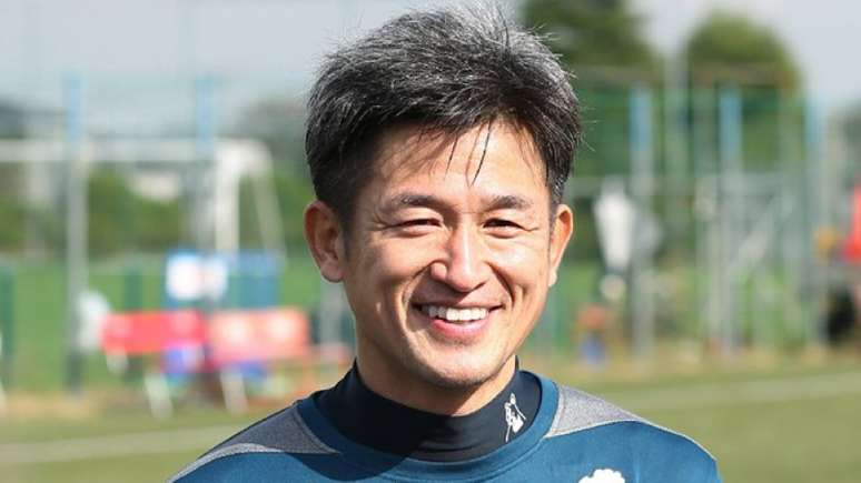 Com jogador de 52 anos no elenco, Yokohama FC anuncia contratação