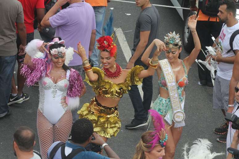 Leticia Lima, Ísis Valverde e Thaila Ayala