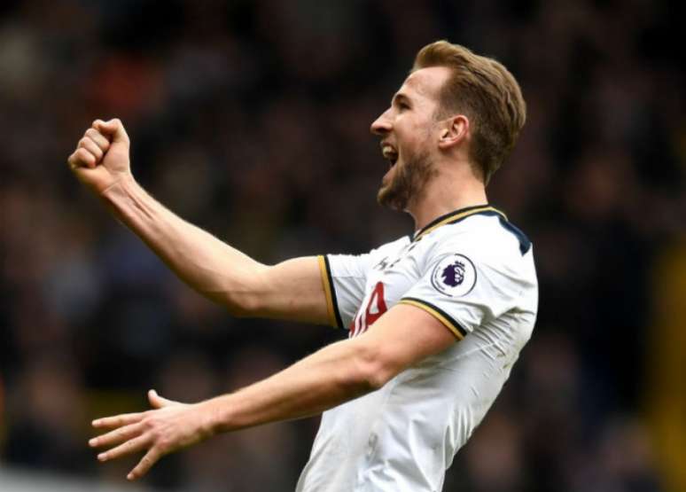 Kane foi o destaque do Tottenham no jogo (Foto: Divulgação)