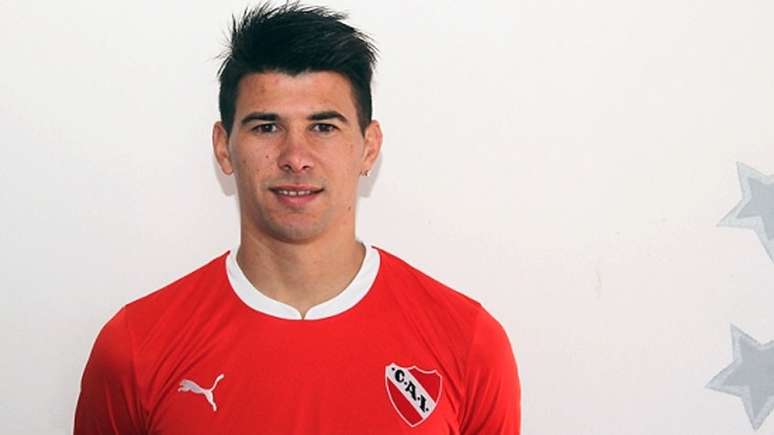 Victor Cuesta é o nono reforço do Colorado para esta temporada (Foto: Reprodução/Independiente)