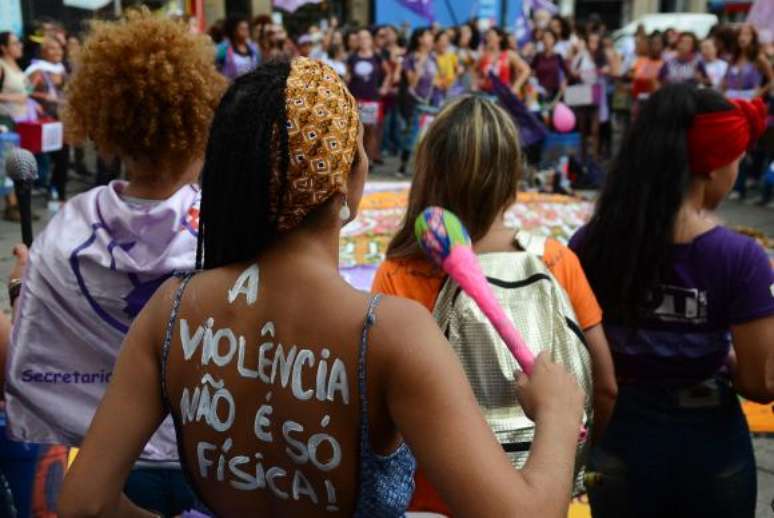 Manifesta&ccedil;&otilde;es do Dia da Mulher na regi&atilde;o central da capital paulista
