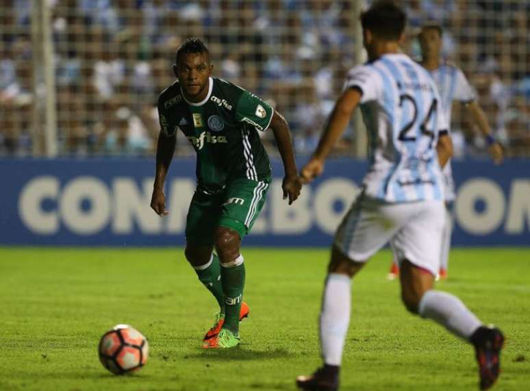 Borja teve três chances de marcar, mas o gol não saiu