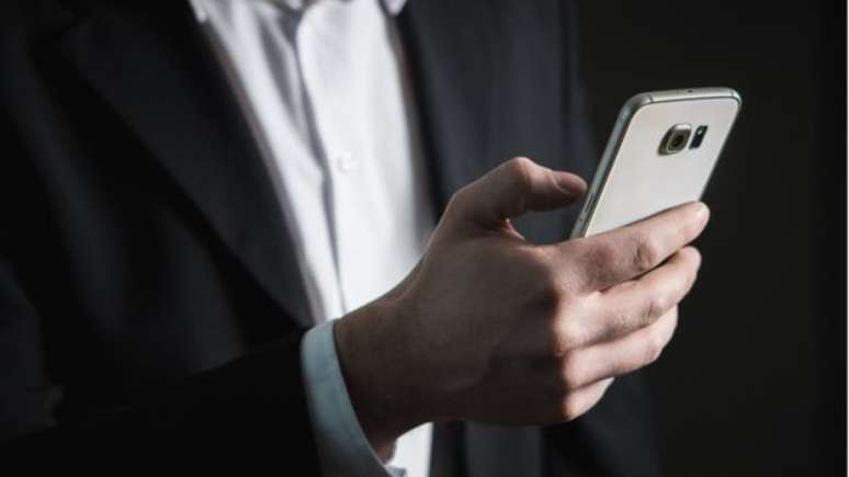 Segundo pesquisa, senadores s&atilde;o mais poulares que deputados no Twitter